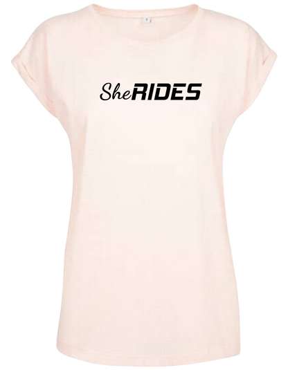She Rides - Extended Shoulder T-Shirt "Schriftzug schwarz"