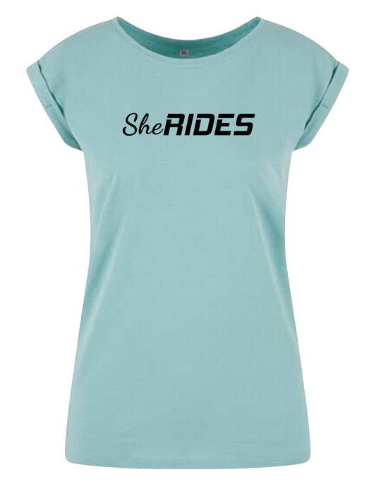 She Rides - Extended Shoulder T-Shirt "Schriftzug schwarz"